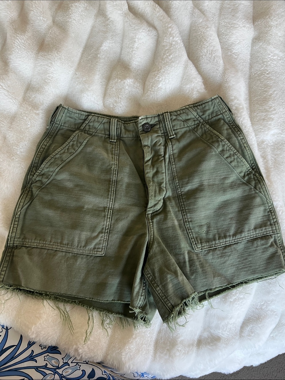 Polo by Ralph Lauren Olive Green Utility Cargo Shorts - Picture 4 of 5